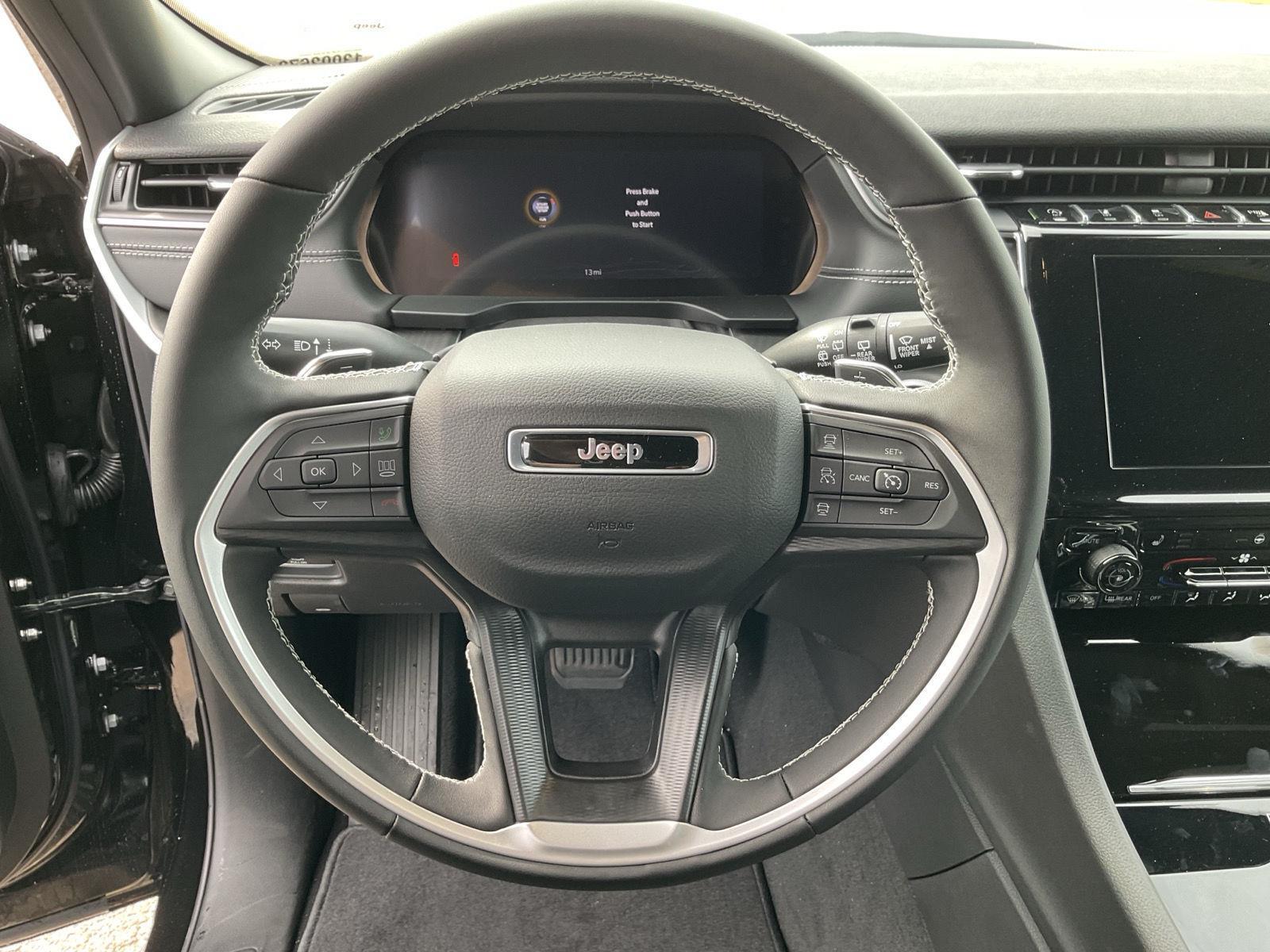 New 2025 Jeep Grand Cherokee L Altitude X SUV/Crossover for sale in Grand Island NE