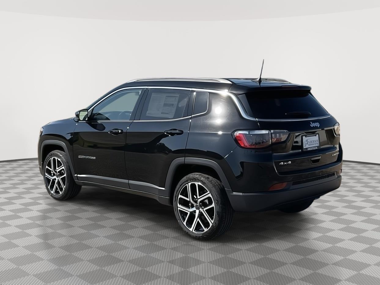 2025 Jeep Compass Limited photo 2