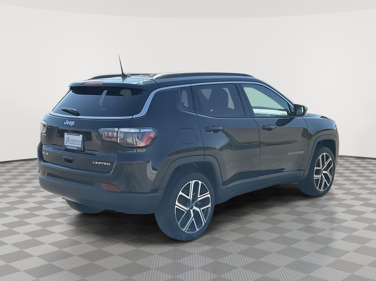2025 Jeep Compass Limited photo 4
