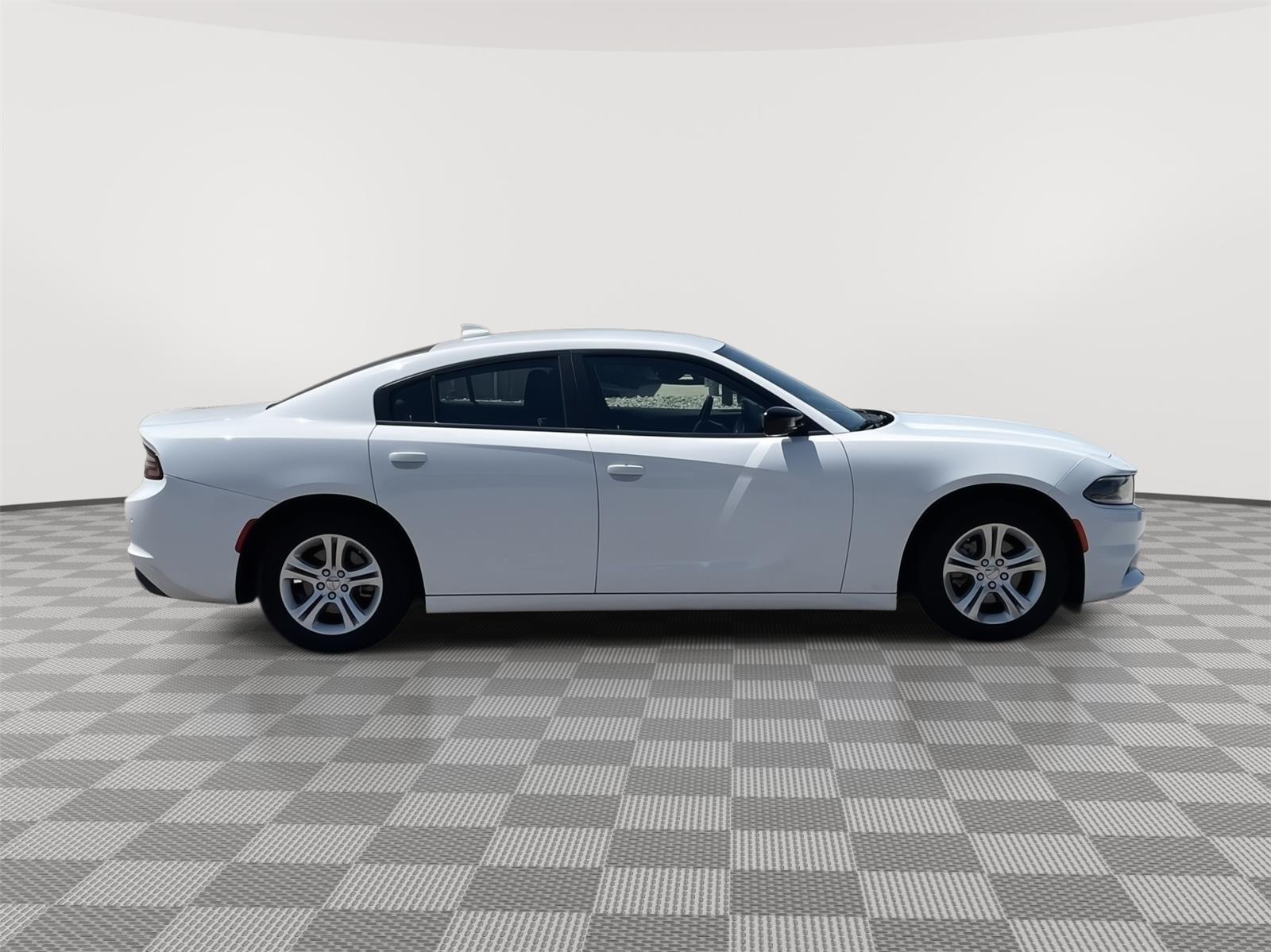 2023 Dodge Charger SXT photo 6