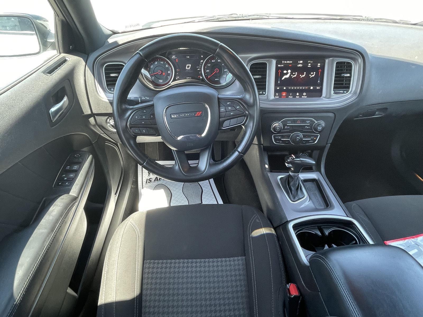 2023 Dodge Charger SXT photo 12