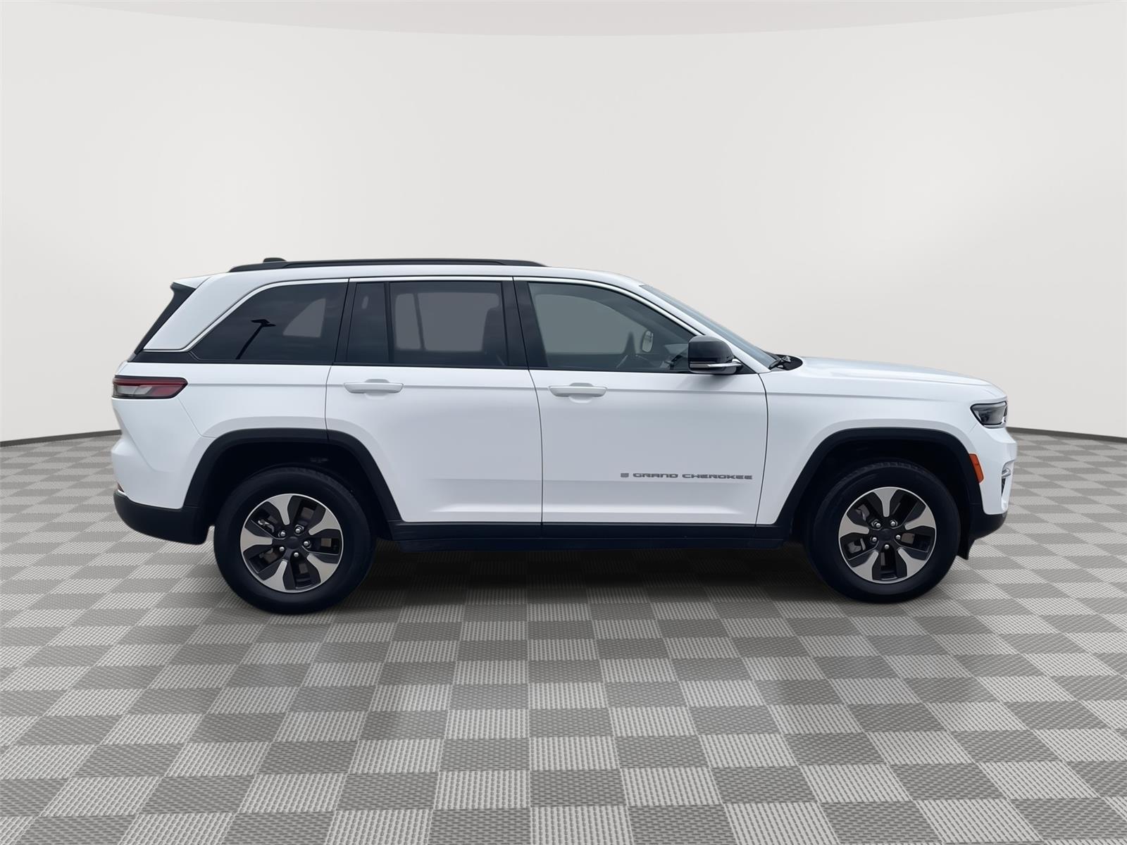 Pre-Owned 2024 Jeep Grand Cherokee 4xe for sale in Grand Island NE