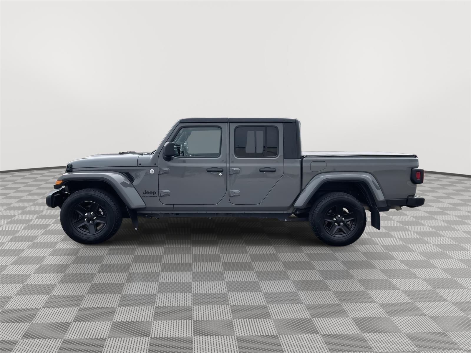 Used 2021 Jeep Gladiator Sport S Crew Cab Truck for sale in Grand Island NE