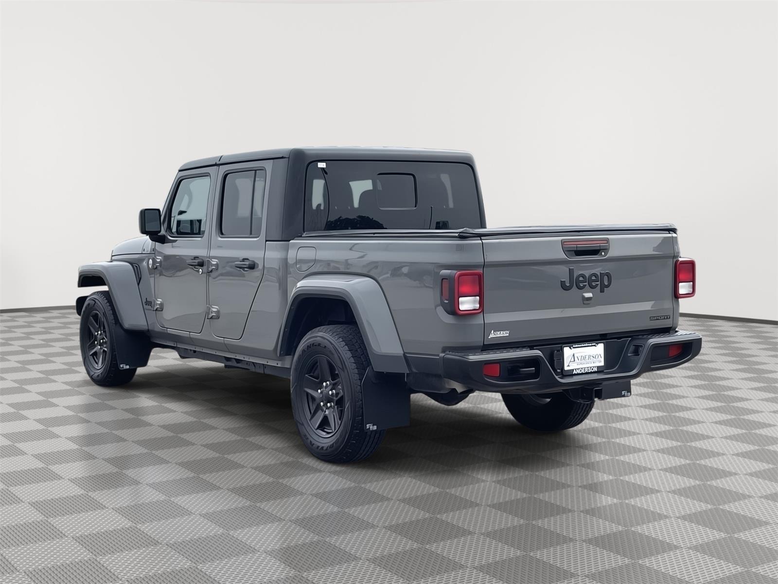 Used 2021 Jeep Gladiator Sport S Crew Cab Truck for sale in Grand Island NE