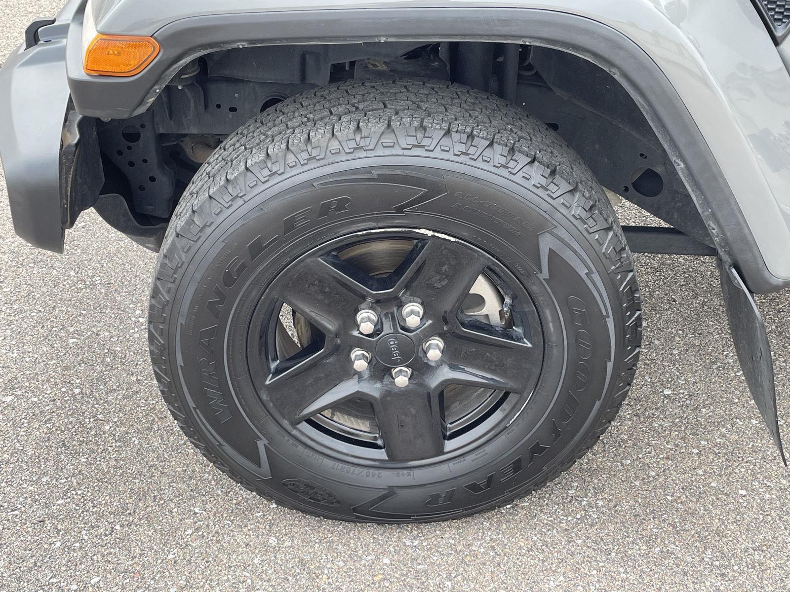 Pre-Owned 2021 Jeep Gladiator for sale in Grand Island NE