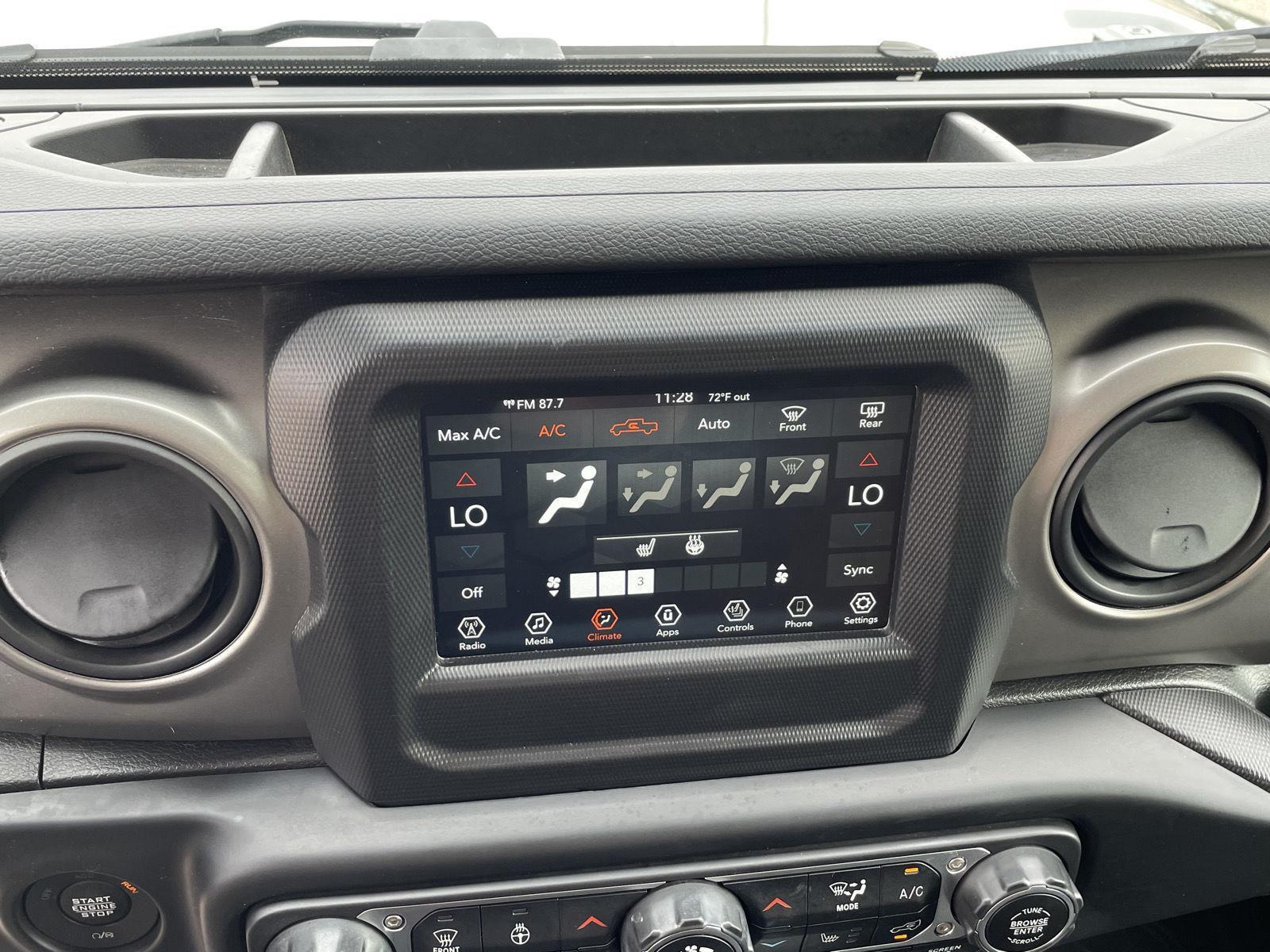 Pre-Owned 2021 Jeep Gladiator for sale in Grand Island NE