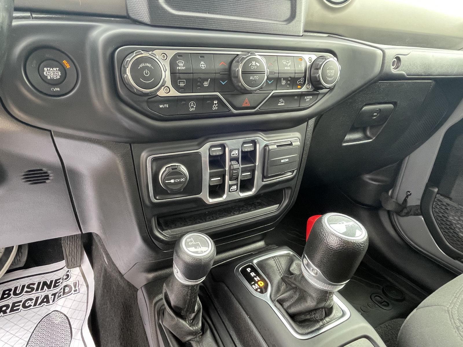 Pre-Owned 2021 Jeep Gladiator for sale in Grand Island NE