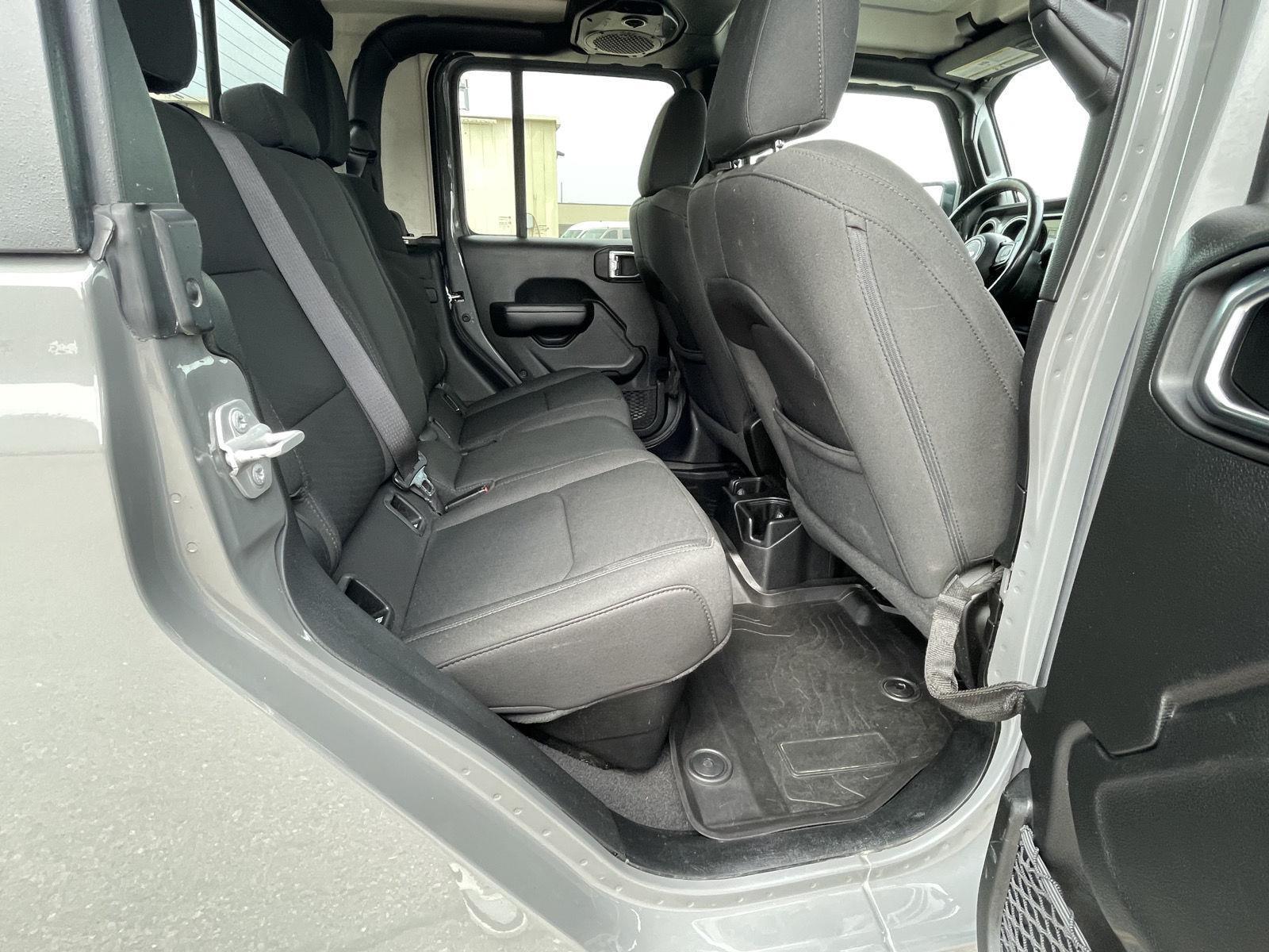 Pre-Owned 2021 Jeep Gladiator for sale in Grand Island NE