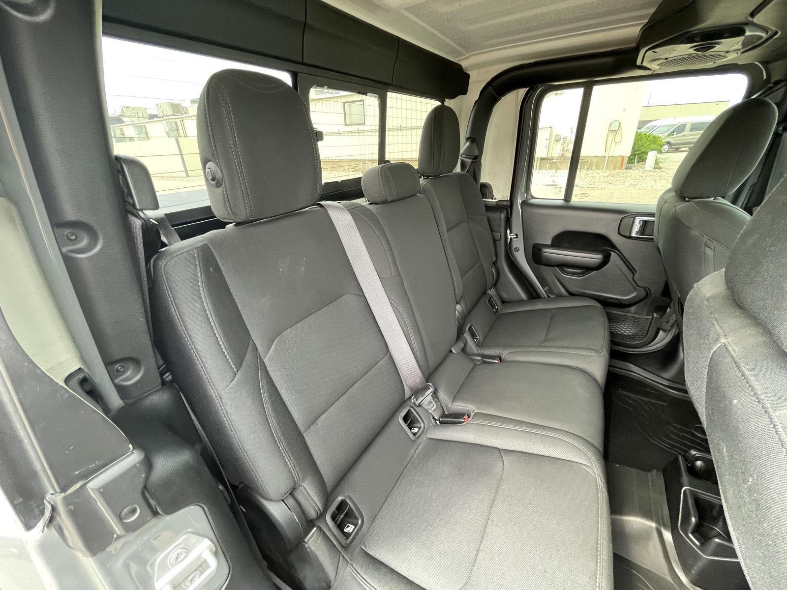 Pre-Owned 2021 Jeep Gladiator for sale in Grand Island NE