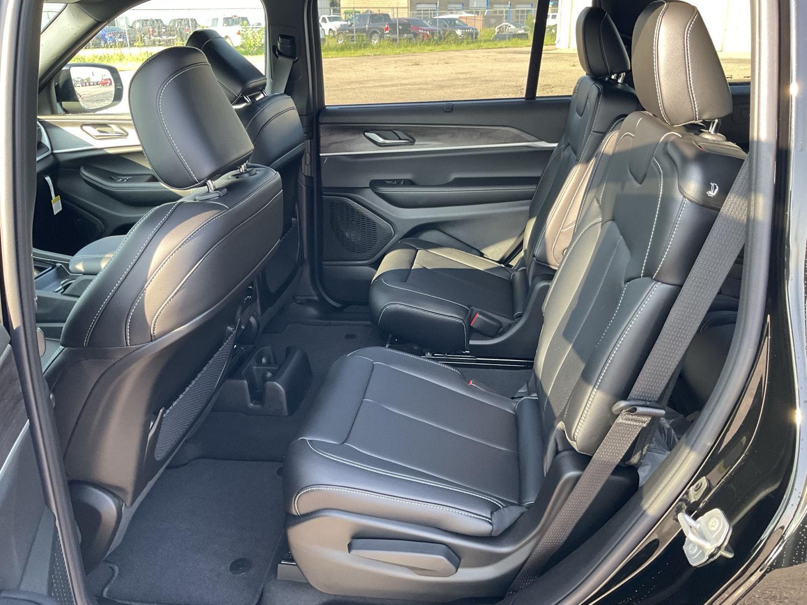 New 2025 Jeep Grand Cherokee L Limited SUV/Crossover for sale in Grand Island NE