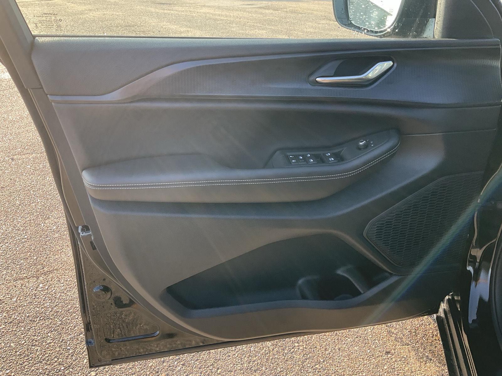 New 2025 Jeep Grand Cherokee L Altitude X SUV/Crossover for sale in Grand Island NE