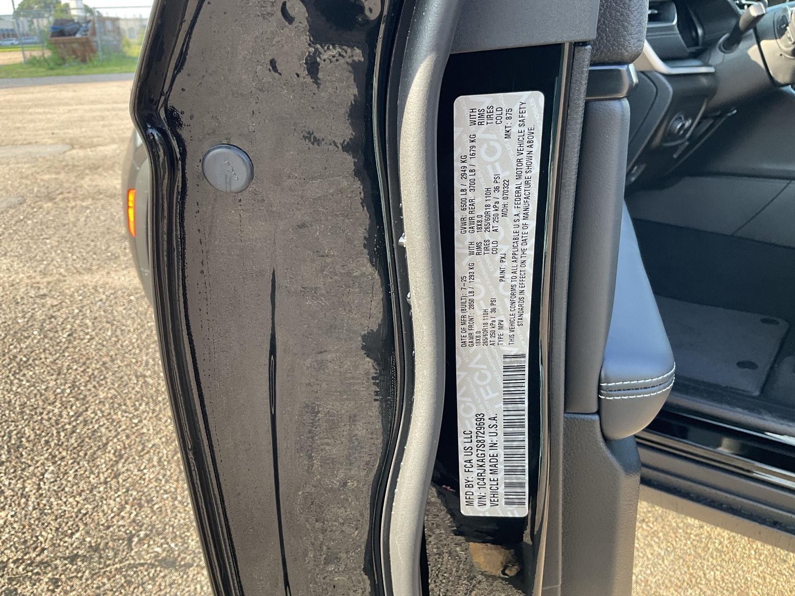 New 2025 Jeep Grand Cherokee L Altitude X SUV/Crossover for sale in Grand Island NE