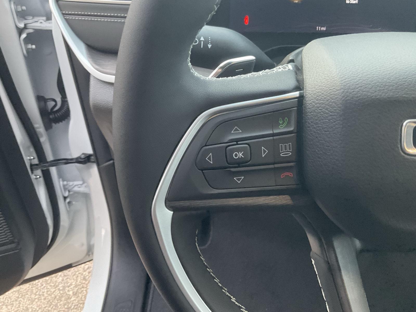 New 2025 Jeep Grand Cherokee L Limited SUV/Crossover for sale in Grand Island NE