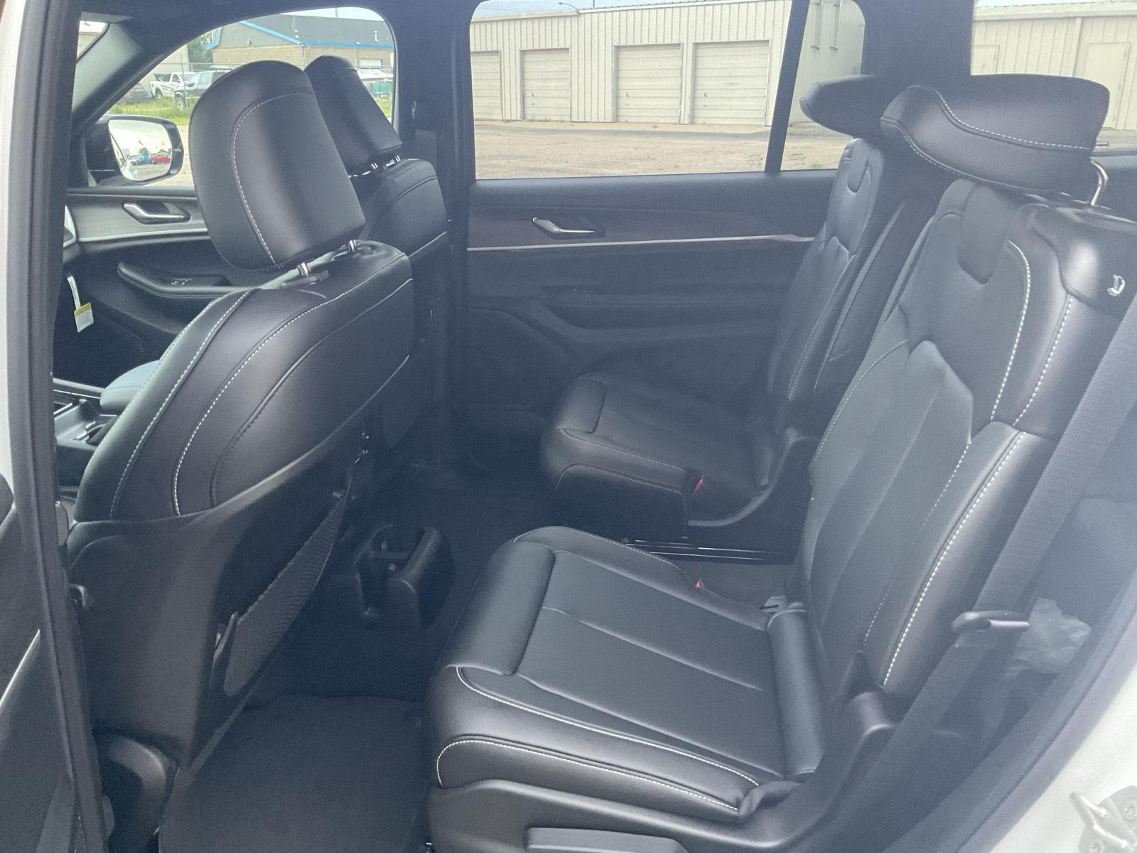 New 2025 Jeep Grand Cherokee L Limited SUV/Crossover for sale in Grand Island NE