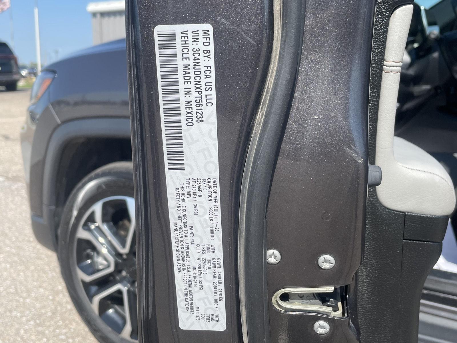 2023 Jeep Compass Limited photo 10