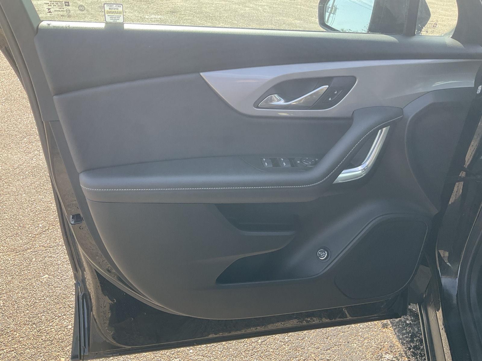 2023 Chevrolet Blazer 2LT photo 13