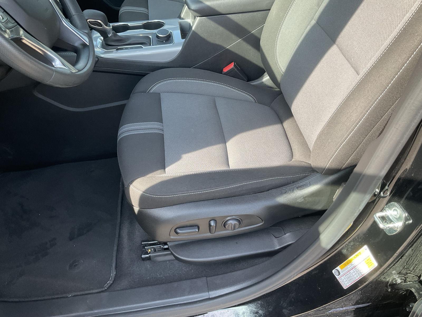 2023 Chevrolet Blazer 2LT photo 17