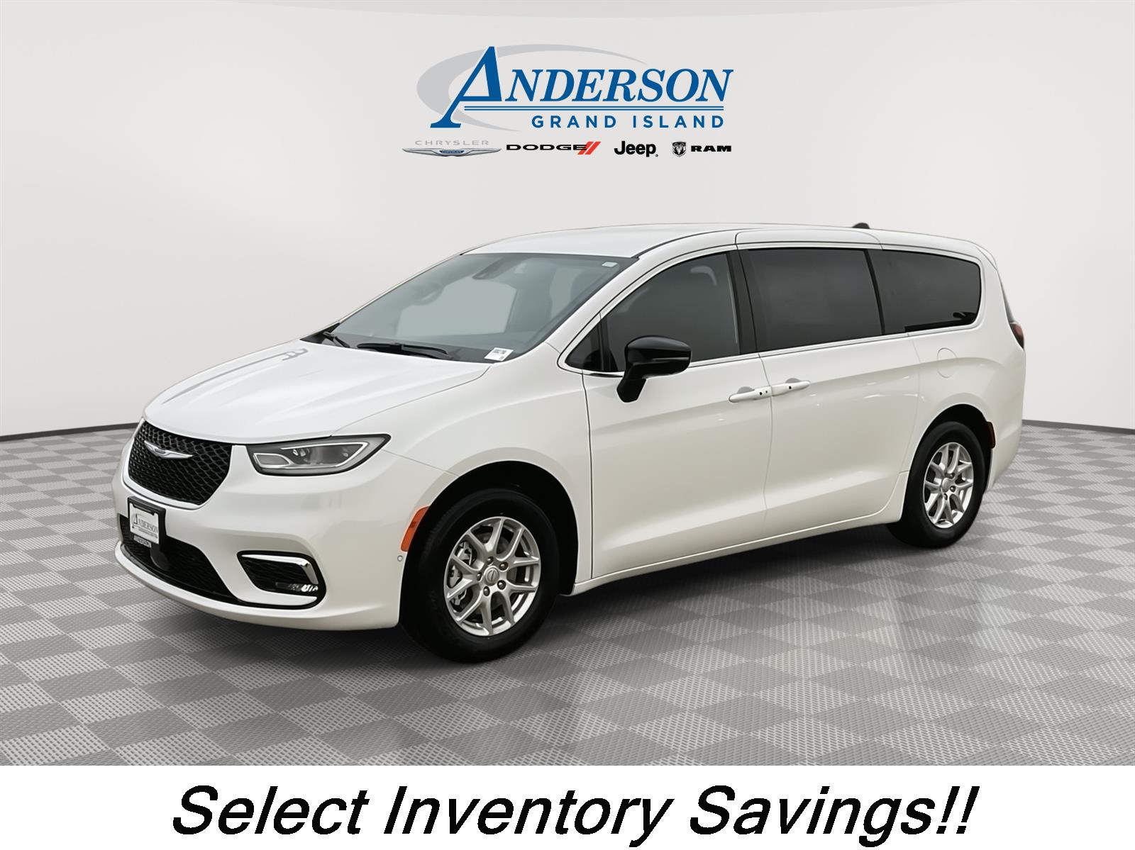 New 2026 Chrysler Pacifica Select Minivan for sale in Grand Island NE