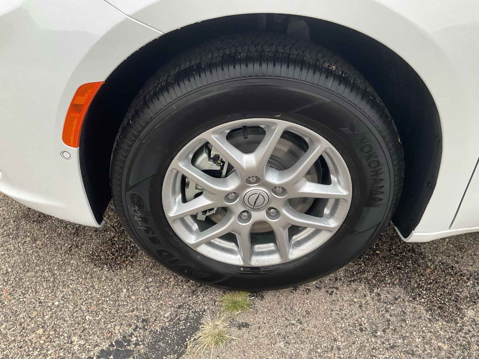 New 2026 Chrysler Pacifica Select Minivan for sale in Grand Island NE