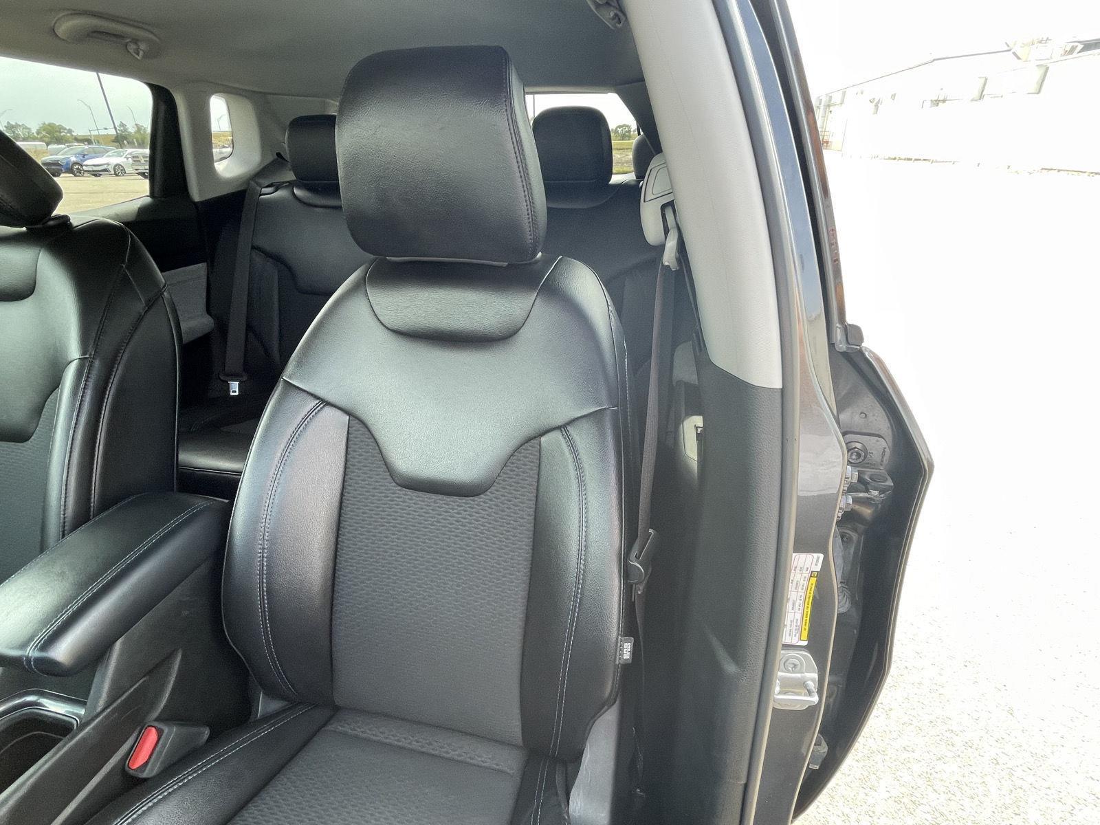 Used 2022 Jeep Compass for sale in Grand Island NE