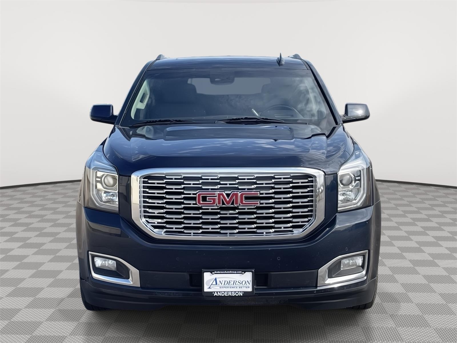 Used 2020 GMC Yukon XL for sale in Grand Island NE