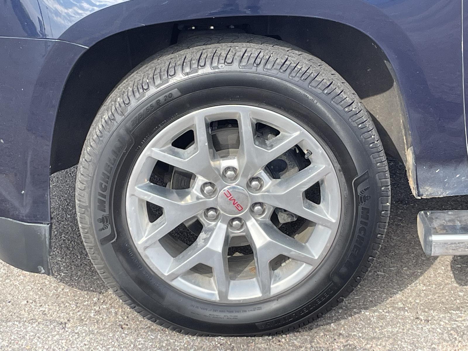 Used 2020 GMC Yukon XL for sale in Grand Island NE