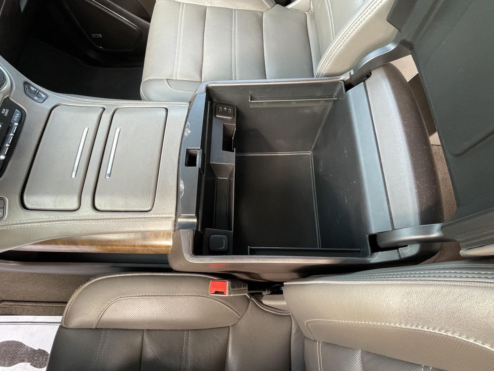 Used 2020 GMC Yukon XL for sale in Grand Island NE