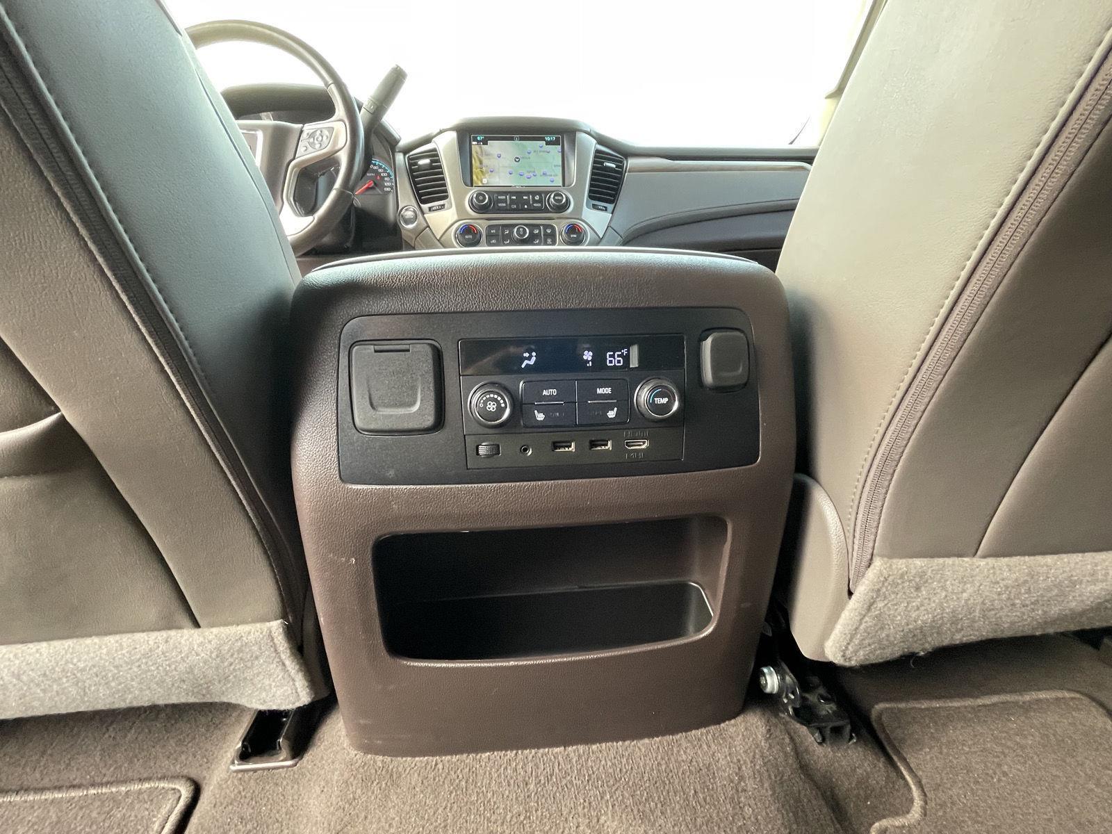 Used 2020 GMC Yukon XL for sale in Grand Island NE
