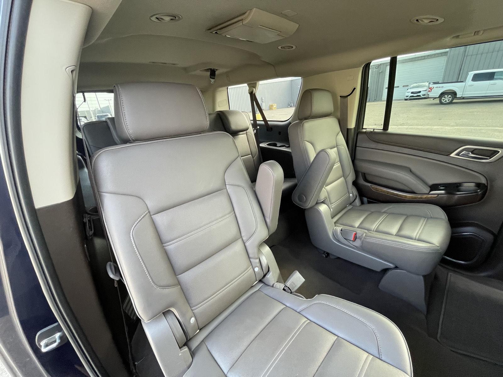 Used 2020 GMC Yukon XL for sale in Grand Island NE