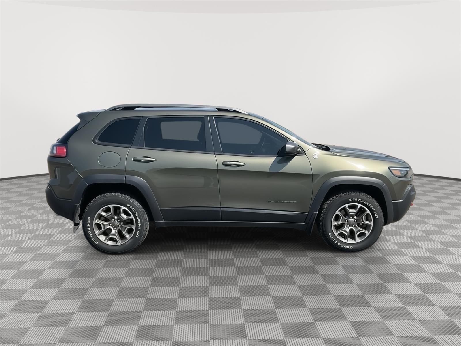 2020 Jeep Cherokee Trailhawk photo 5