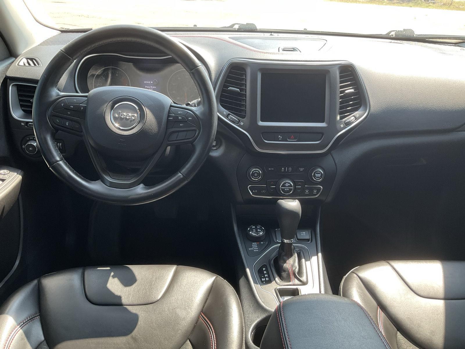 2020 Jeep Cherokee Trailhawk photo 17