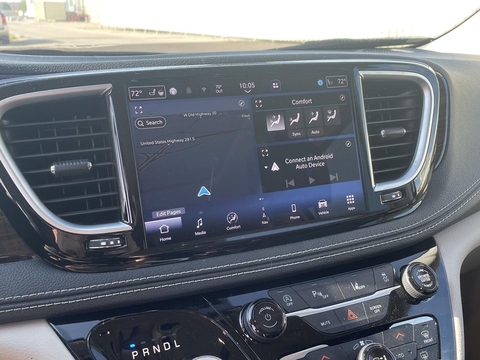 Used 2023 Chrysler Pacifica Limited Minivan for sale in Grand Island NE