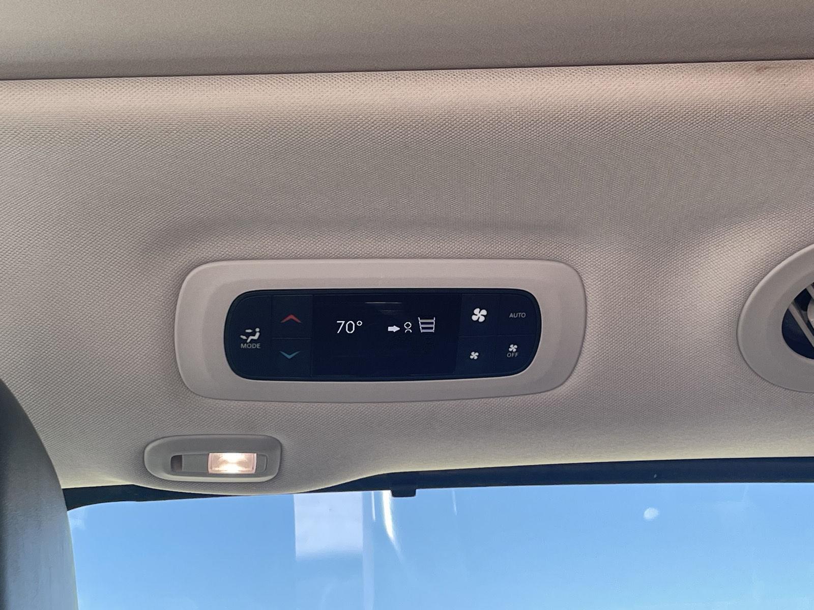 Used 2023 Chrysler Pacifica Limited Minivan for sale in Grand Island NE