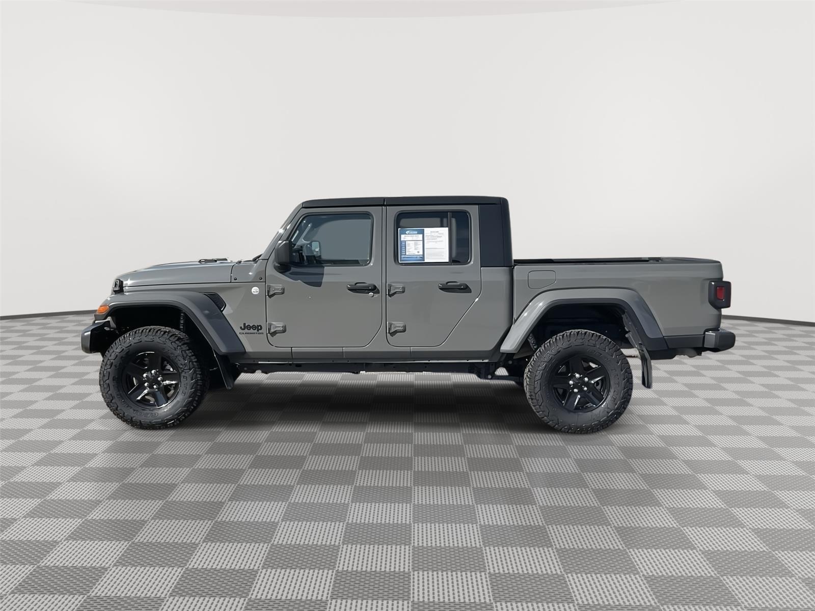 Pre-Owned 2021 Jeep Gladiator for sale in Grand Island NE