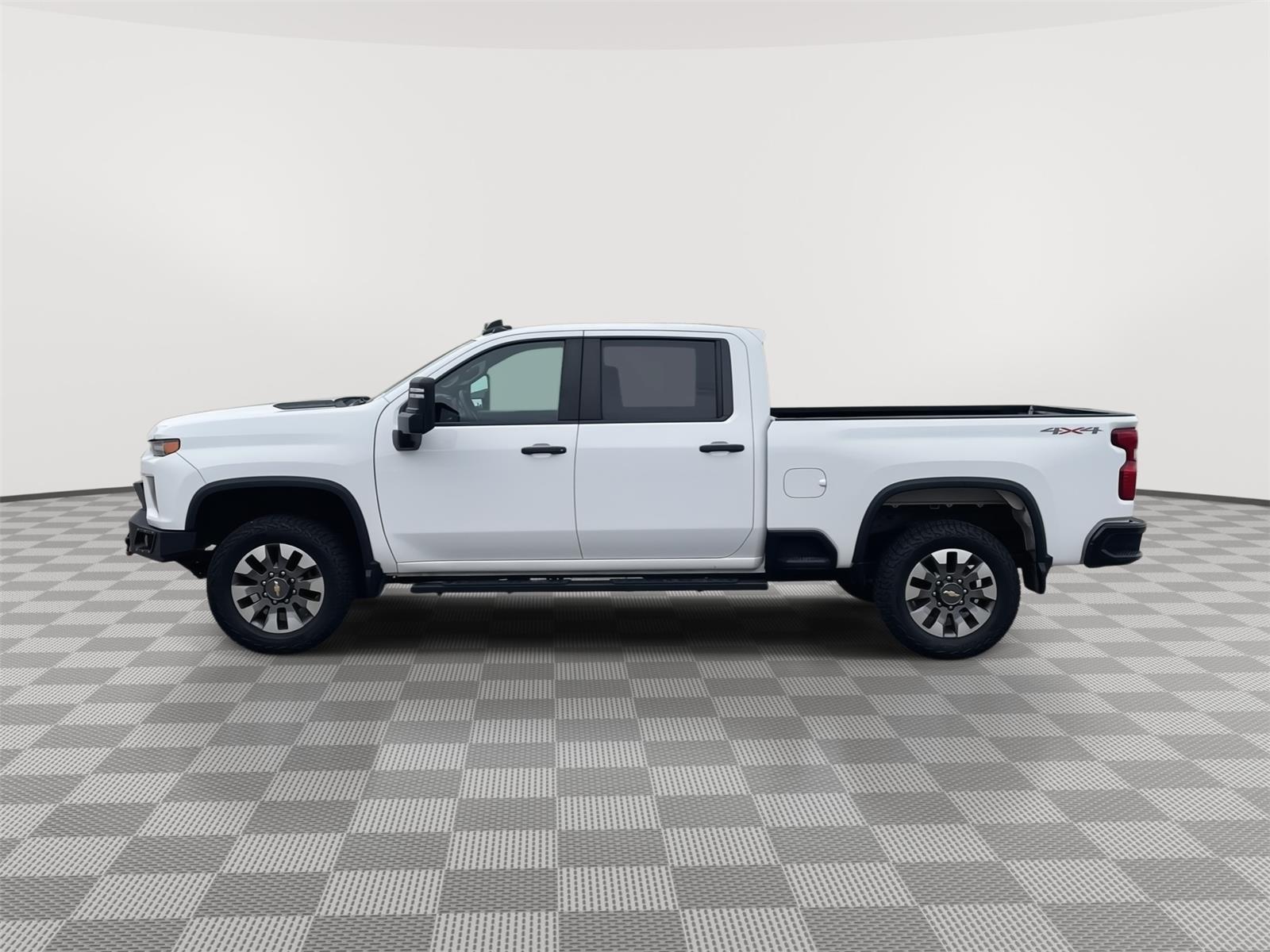 Used 2023 Chevrolet Silverado 2500HD Custom Crew Cab Truck for sale in Grand Island NE