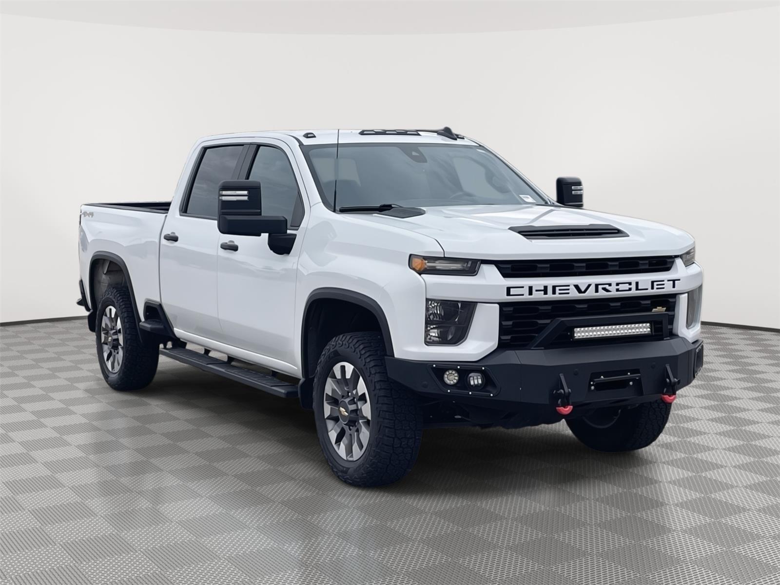 Used 2023 Chevrolet Silverado 2500HD Custom Crew Cab Truck for sale in Grand Island NE