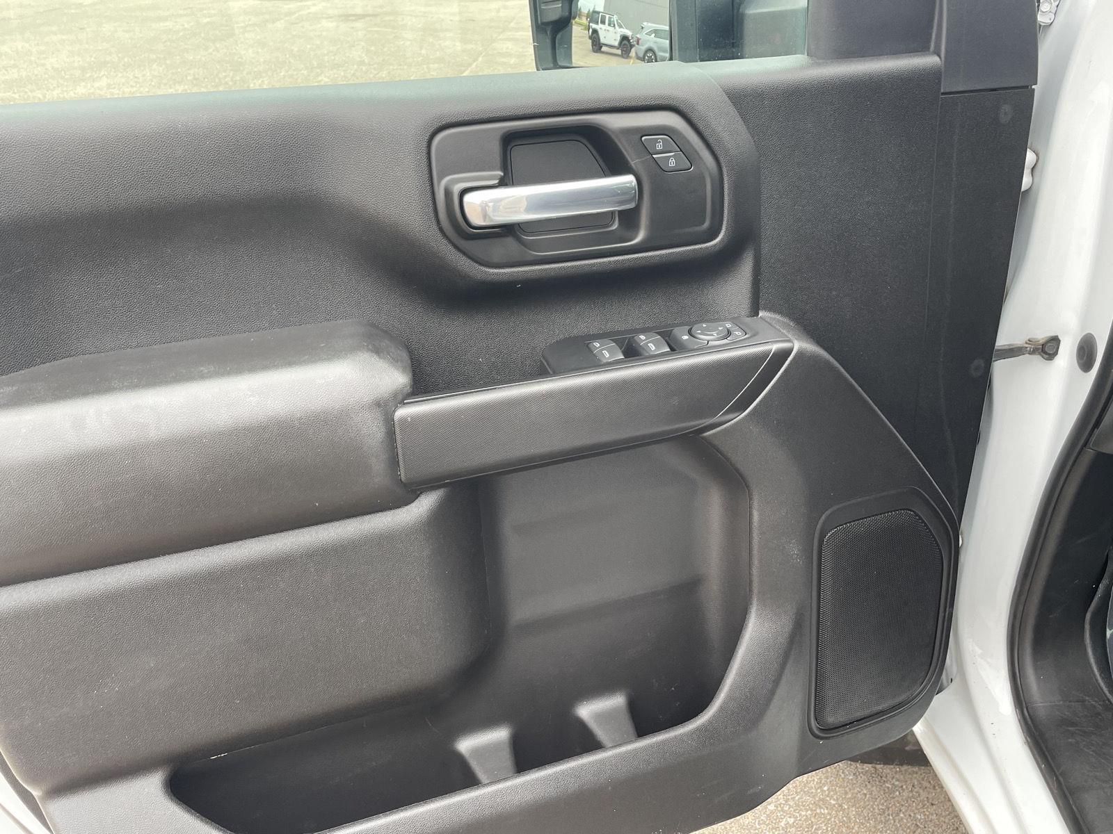 Used 2023 Chevrolet Silverado 2500HD Custom Crew Cab Truck for sale in Grand Island NE