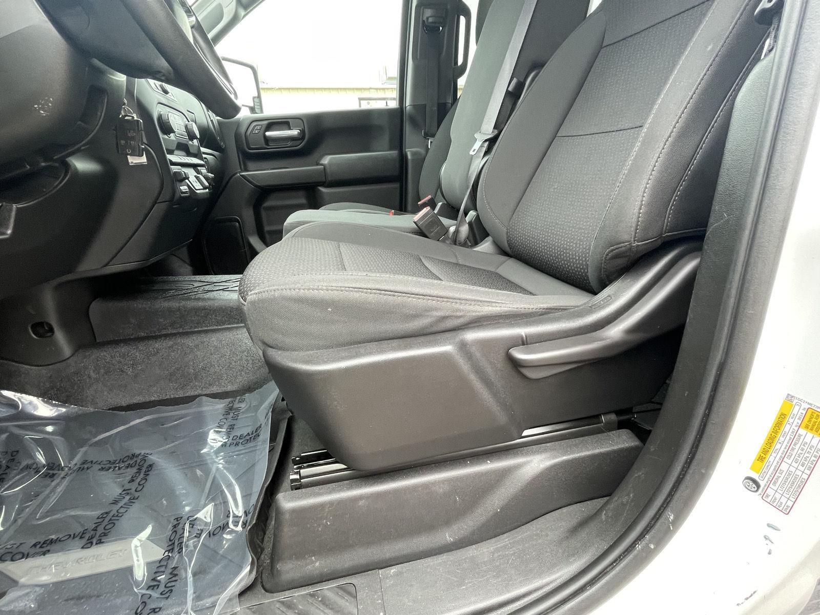 Used 2023 Chevrolet Silverado 2500HD Custom Crew Cab Truck for sale in Grand Island NE