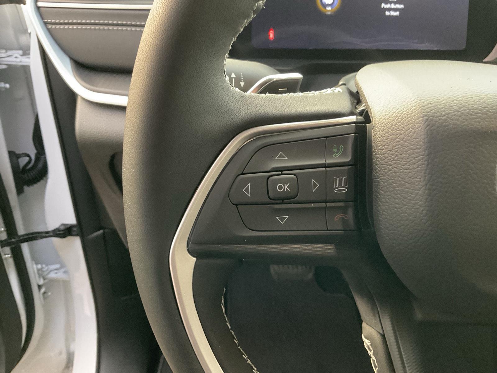 2025 Jeep Grand Cherokee Altitude X photo 10