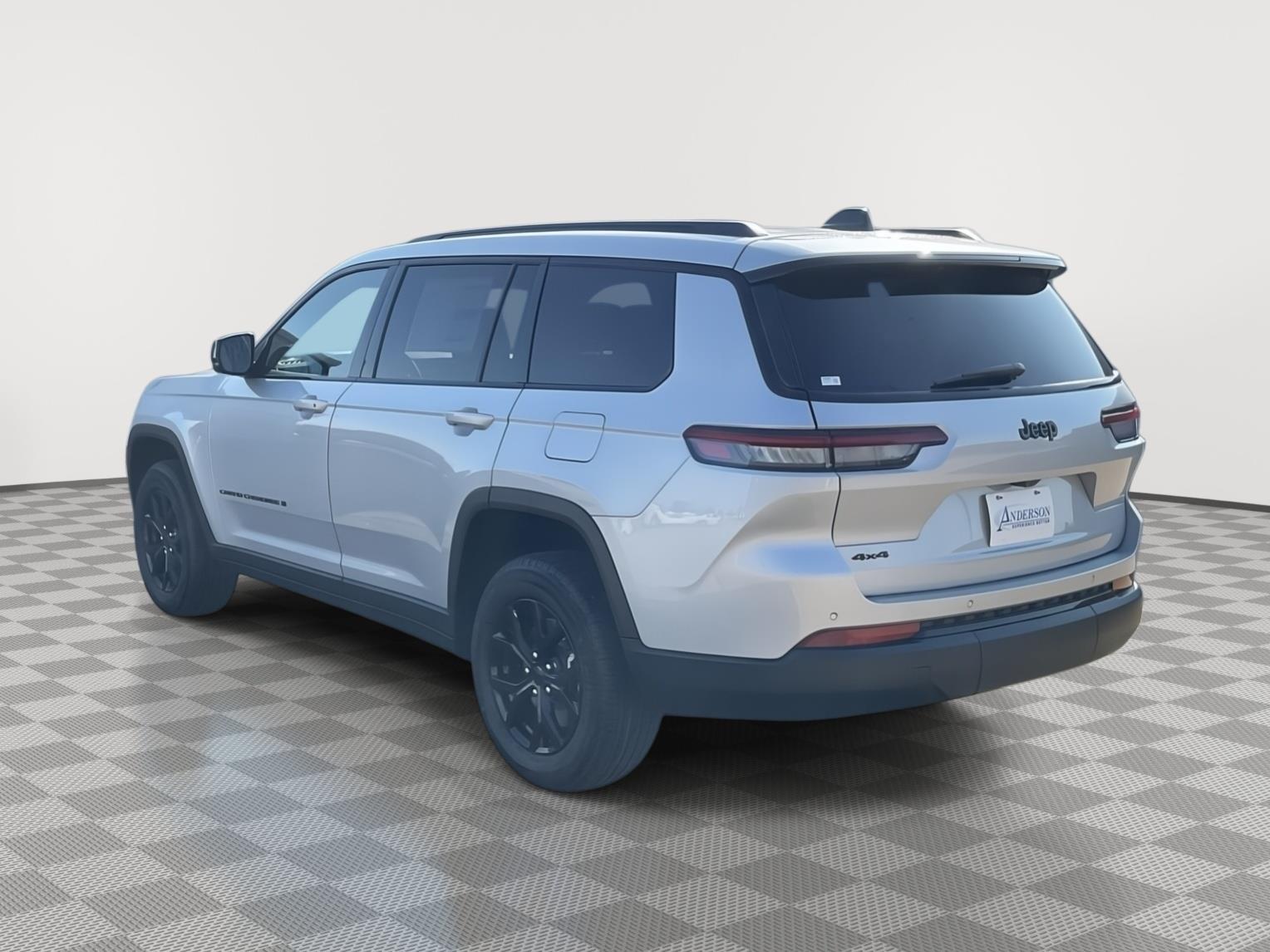 Used 2025 Jeep Grand Cherokee L for sale in Grand Island NE