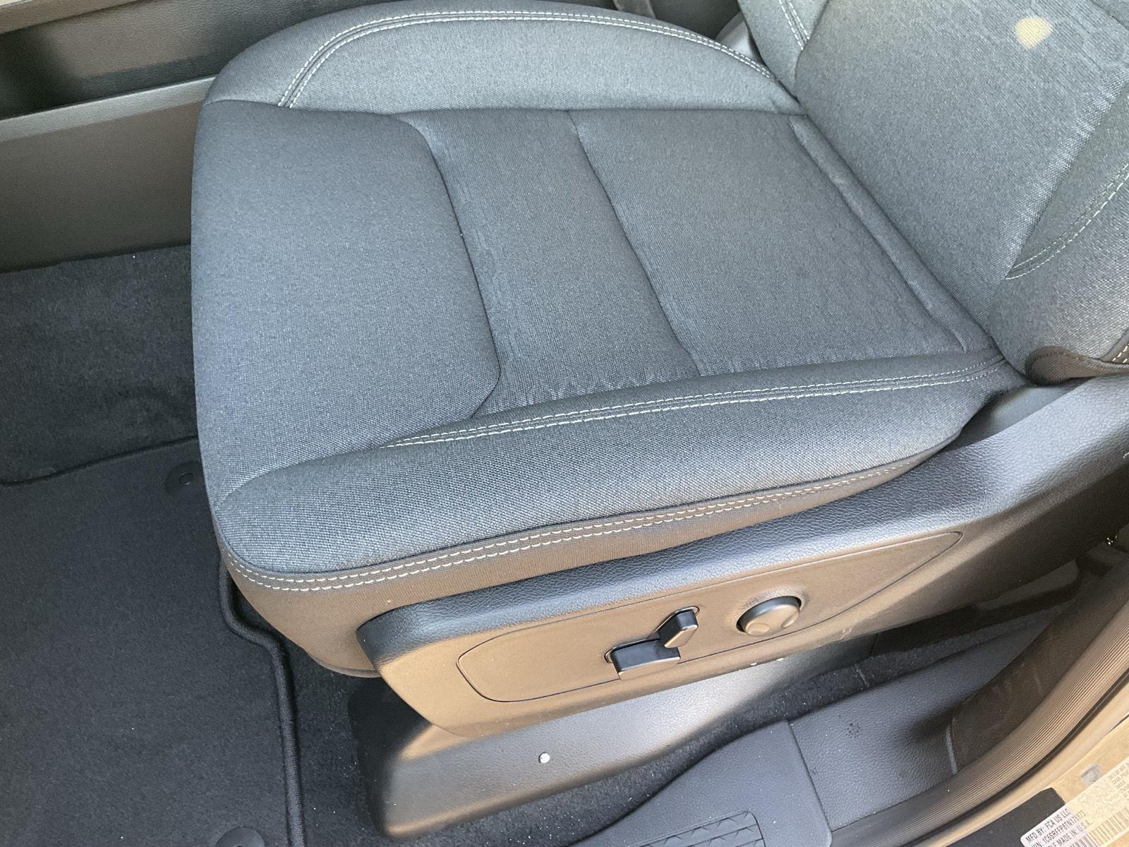 2026 Ram 1500 Big Horn photo 16