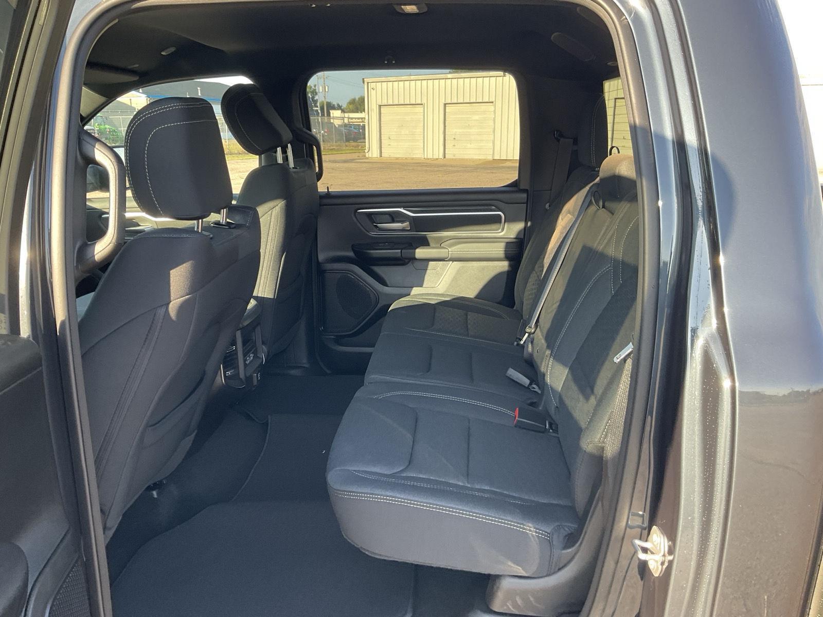 2026 Ram 1500 Big Horn photo 17