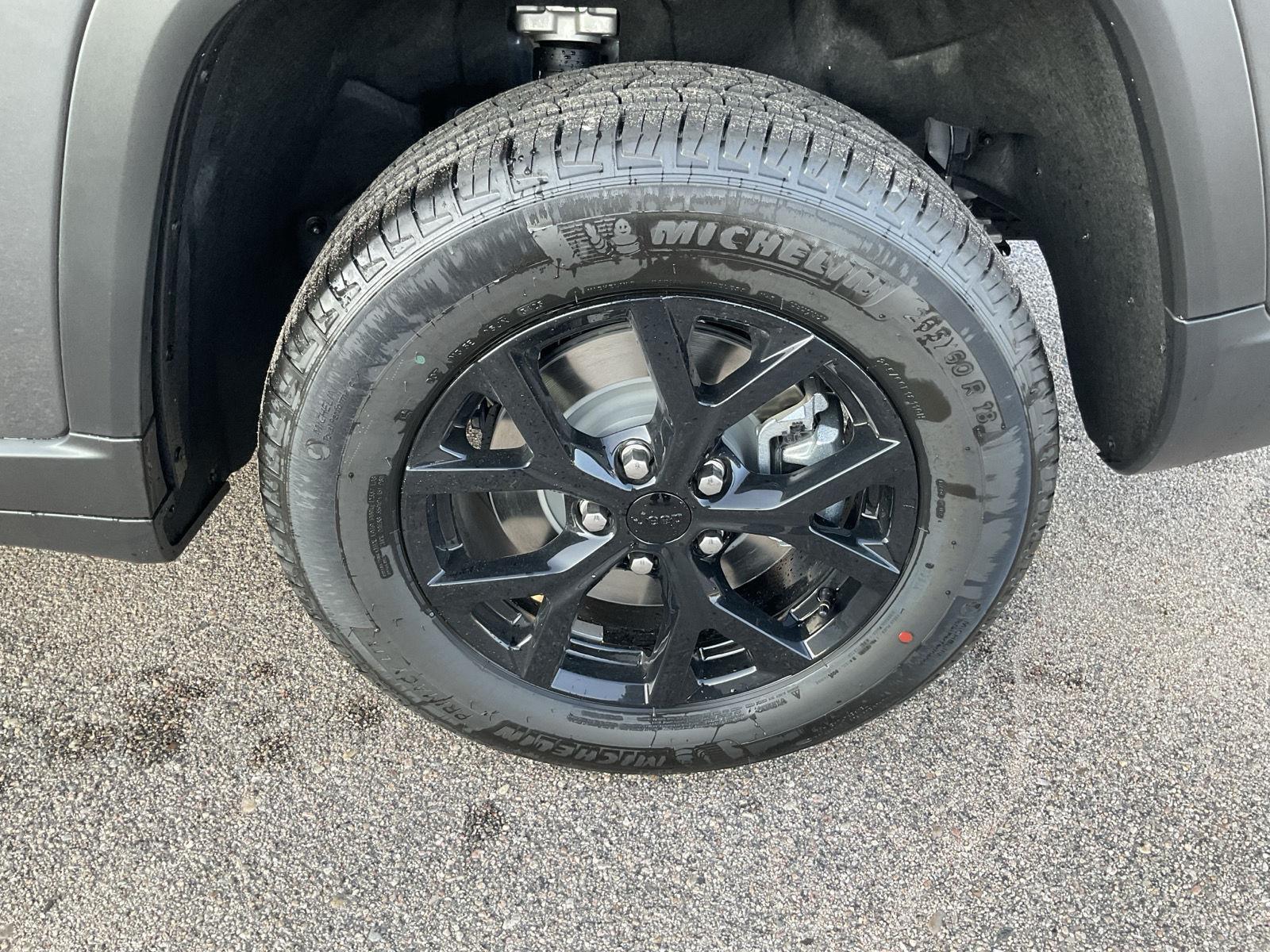2025 Jeep Grand Cherokee Altitude X photo 8