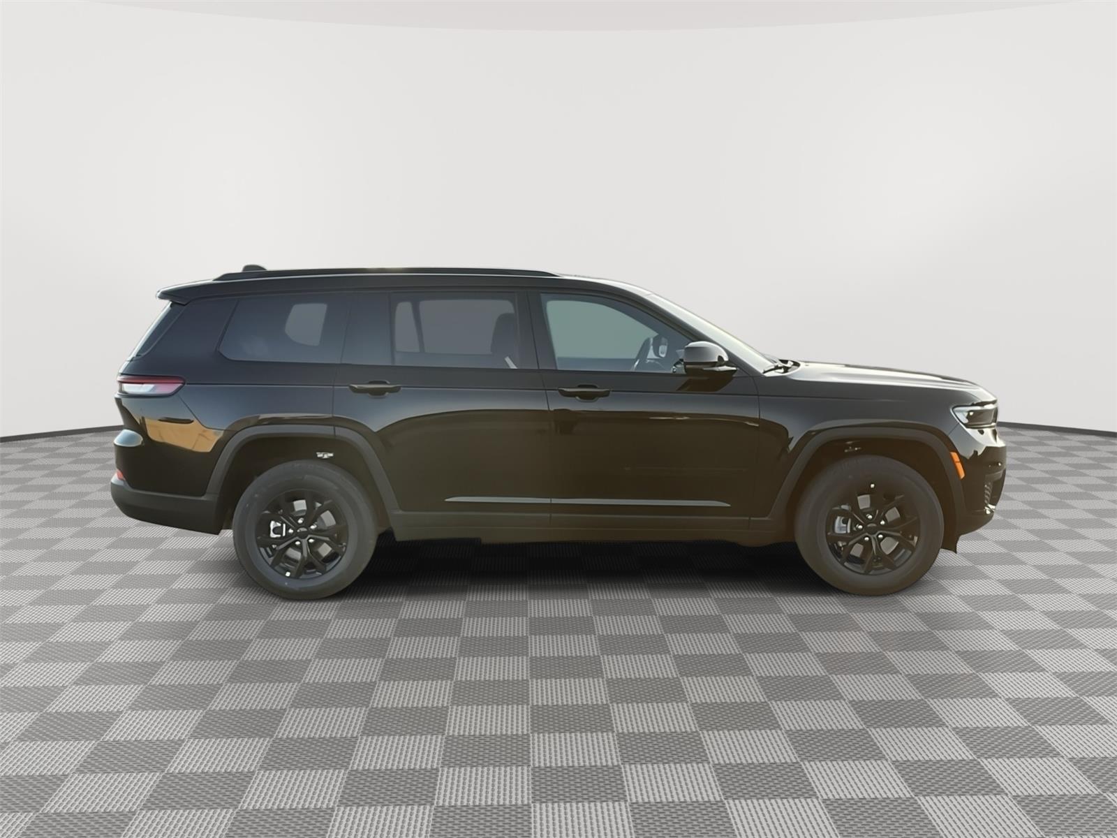 2025 Jeep Grand Cherokee Altitude X photo 2