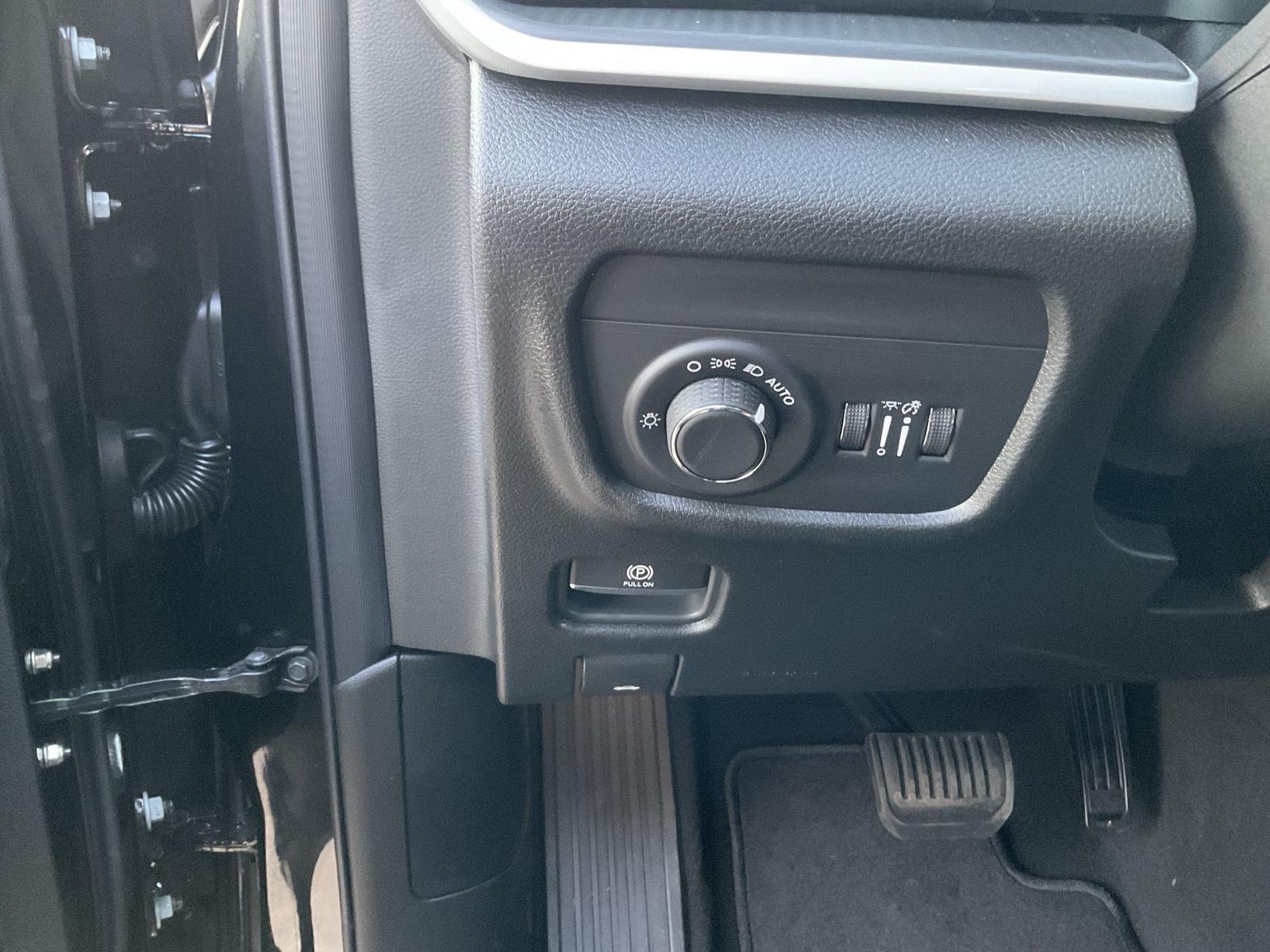 2025 Jeep Grand Cherokee Altitude X photo 8
