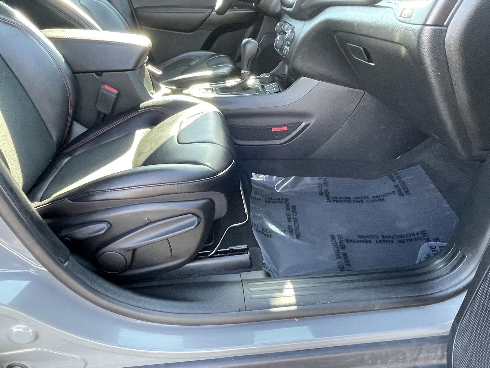 Used 2022 Jeep Cherokee for sale in Grand Island NE