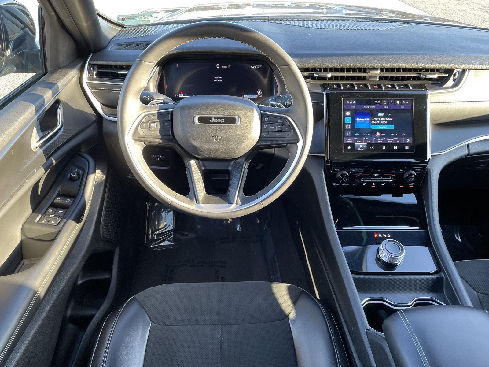 Used 2024 Jeep Grand Cherokee for sale in Grand Island NE