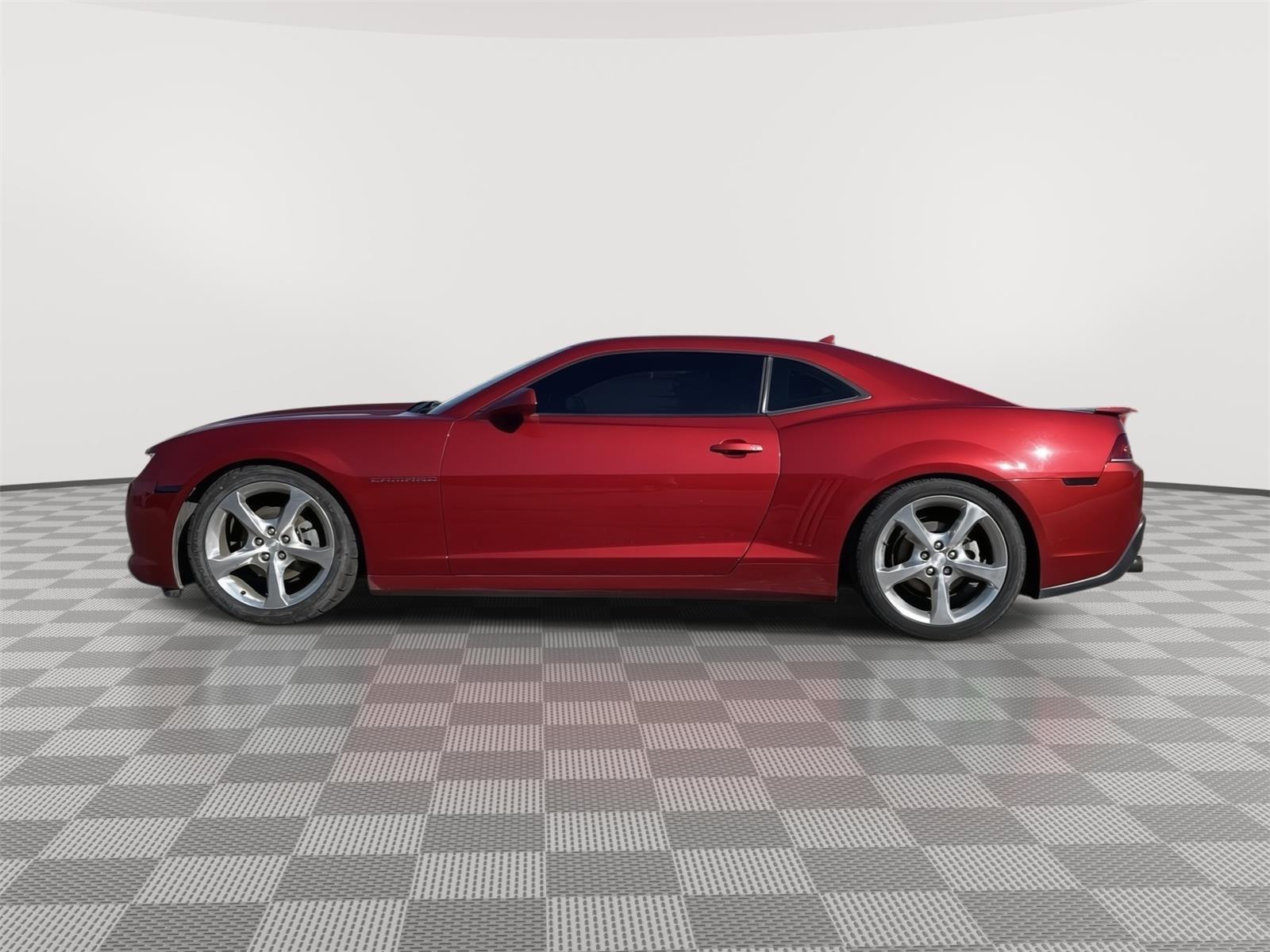 2014 Chevrolet Camaro 2LT photo 2