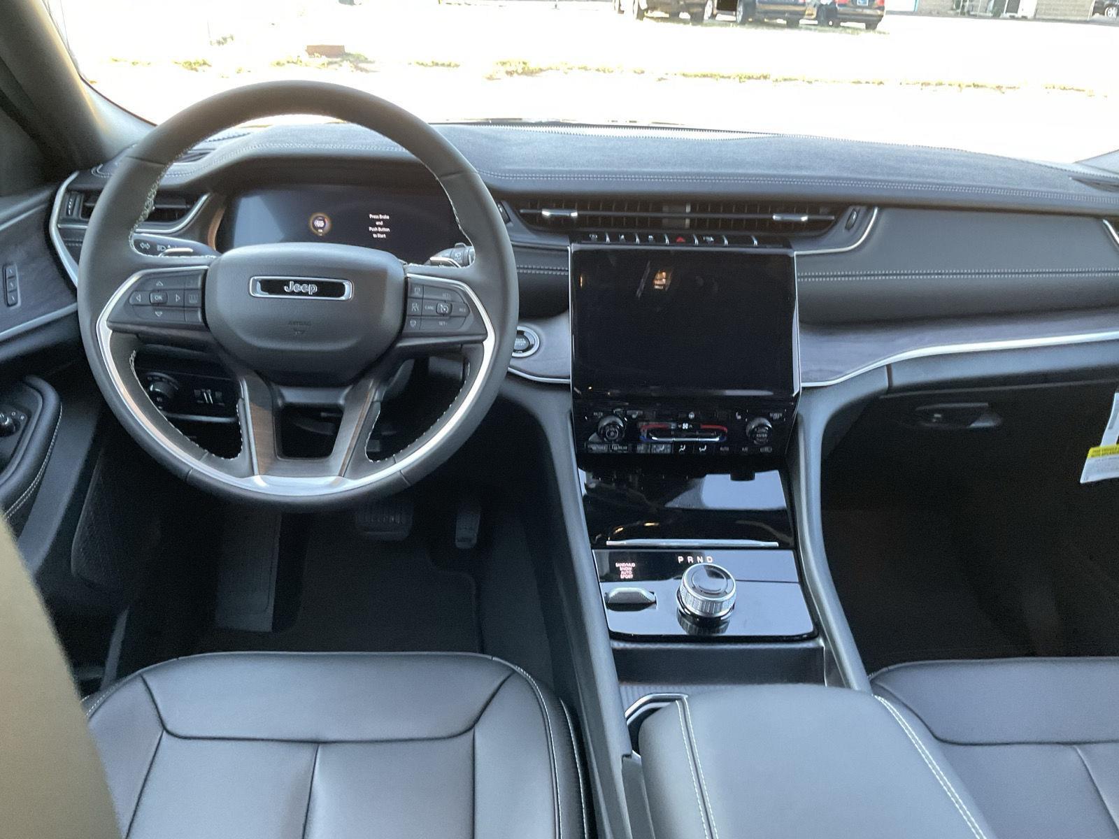 New 2025 Jeep Grand Cherokee L Limited SUV/Crossover for sale in Grand Island NE