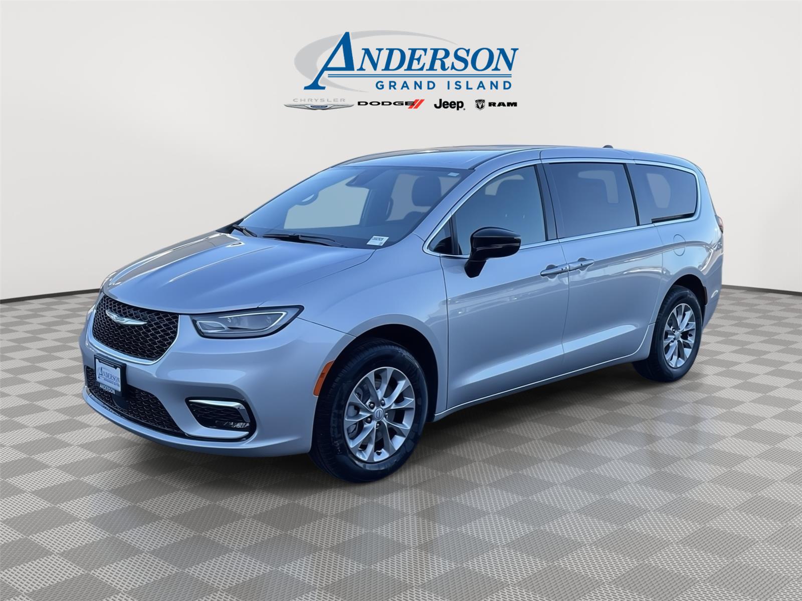 New 2026 Chrysler Pacifica Select Minivan for sale in Grand Island NE